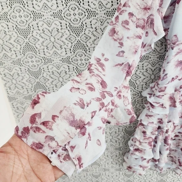 Bardot V neck Floral Long sleeve Ruffle Layer Mini dress 10/ L - Picture 4 of 9